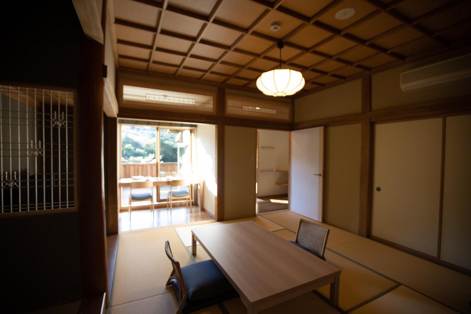 Отель Chigira Jinsentei Shibukawa Экстерьер фото